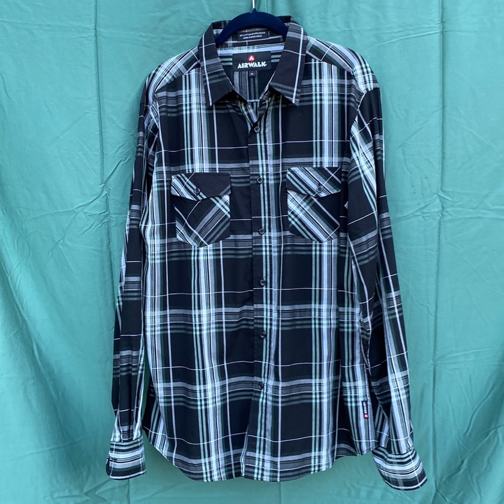 Mens Airwalk black and green plaid long sleeve shirt size XL